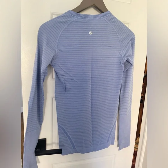 Lululemon swiftly tech long sleeve tee - Picture 4 of 4